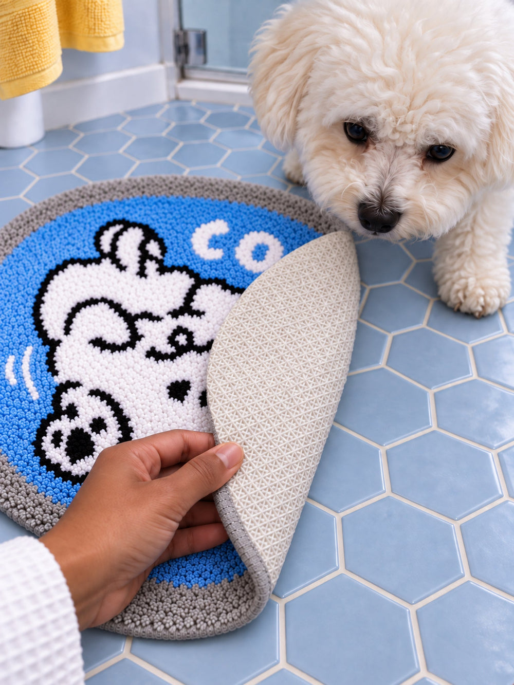 Close-up of the TPE backing of Come Along Puppy Oval Bath Mat