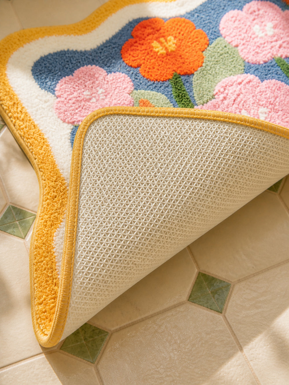 Garden Bloom Wavy Border Bath Mat — backing detail