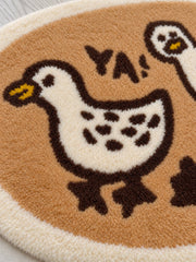 Cheerful Duck Duo Oval Bath Mat — Surface detail