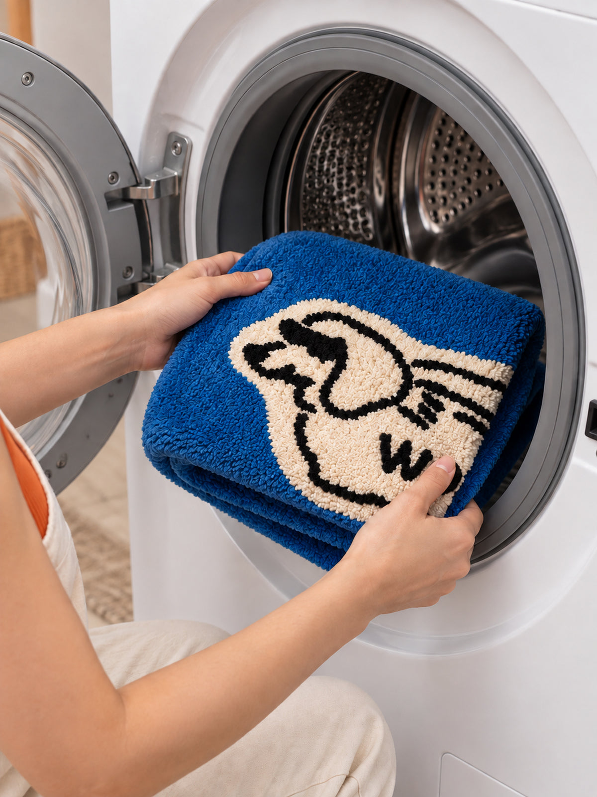 Blue Woof Hound Oval Bath Mat — machine wash